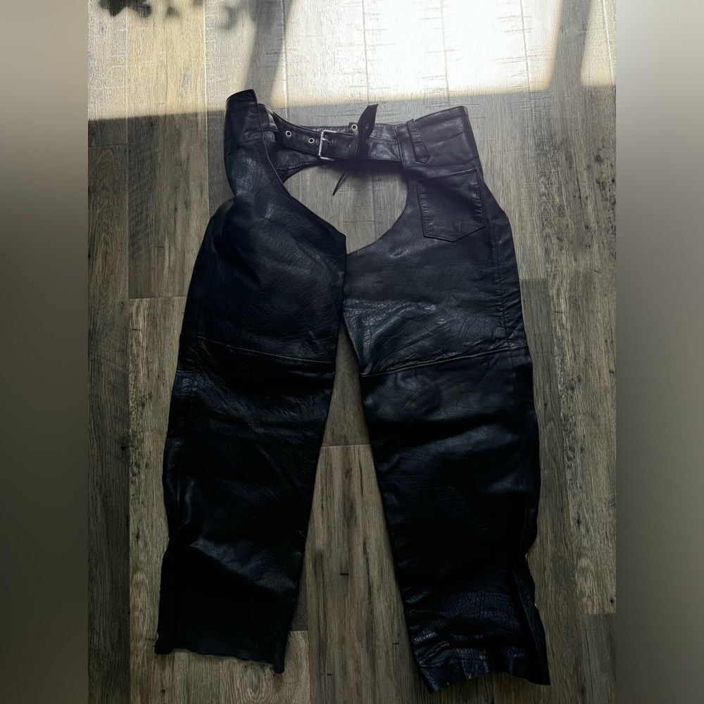 WOMENS HOT LEATHERS CHAPS SIZE XL